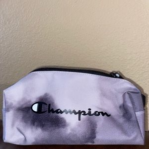 Champion Pouch